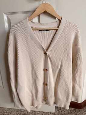 Amazon Ivory V-Neck Button Ribbed Cardigan